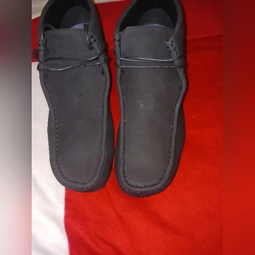 NWOT Amalie Jason 2 Men's High Top Casual Boots